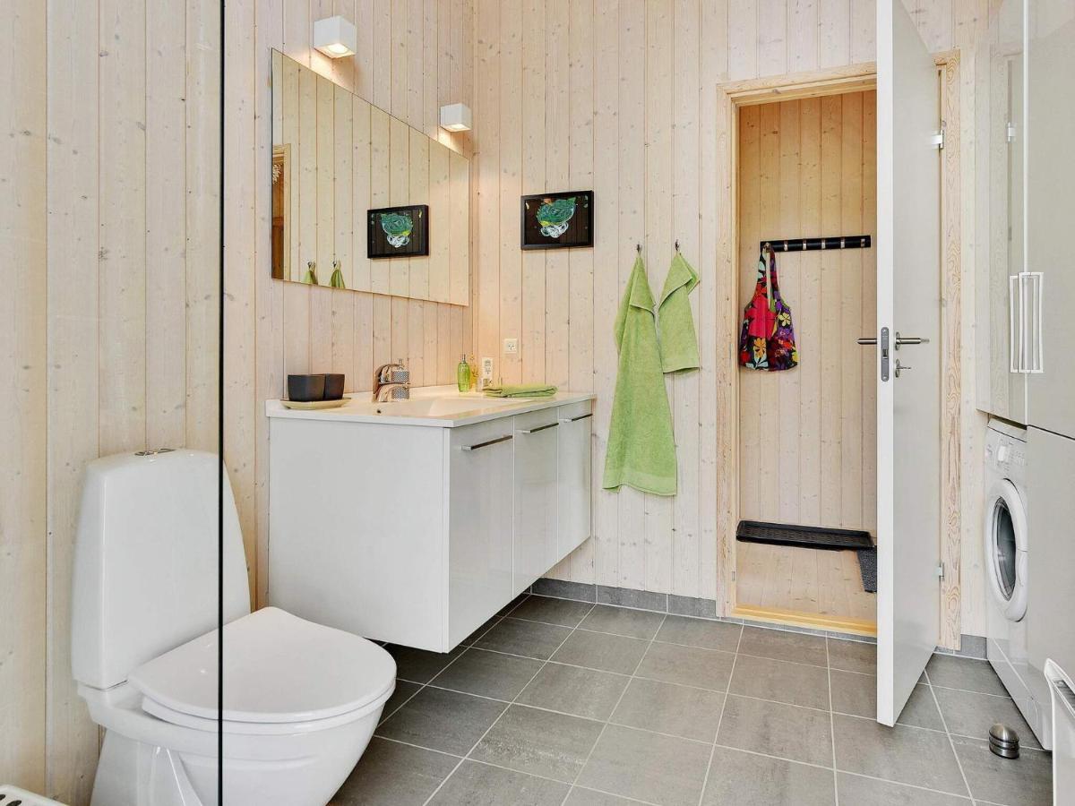 7 Person Holiday Home In ノーポ エクステリア 写真