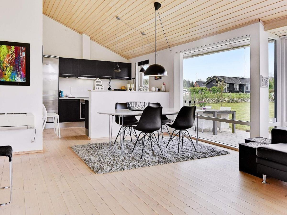 7 Person Holiday Home In ノーポ エクステリア 写真